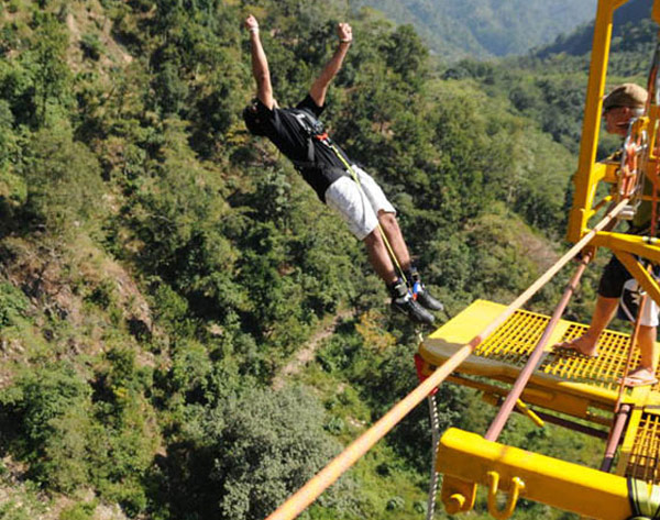 Bunjee jumping in Rishikesh